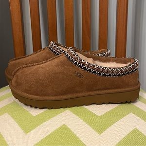 BRAND NEW-UGG Tasman Chestnut Slippers-WOMENS 8
